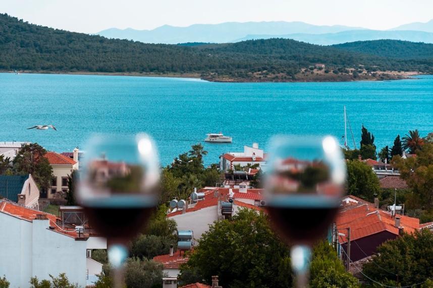 Cunda Tas Konak Otel Ayvalik Bagian luar foto